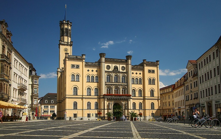 Town Hall of Zittau (photo by VitVit - CC BY-SA 4.0)