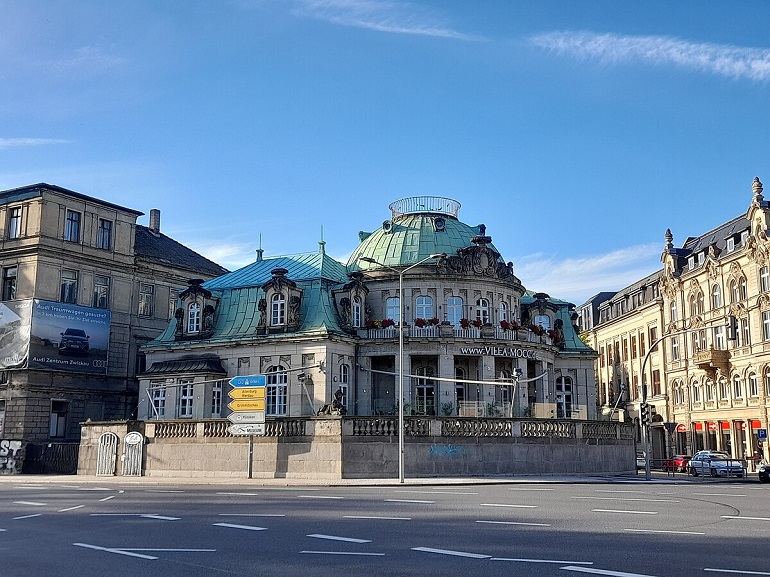Villa Wolf, Zwickau (photo by Aagnverglaser - CC BY 4.0)