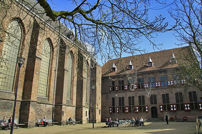 Nieuwe Markt, Zwolle (photo by Jan Dijkstra - CC BY 3.0 Unported license)